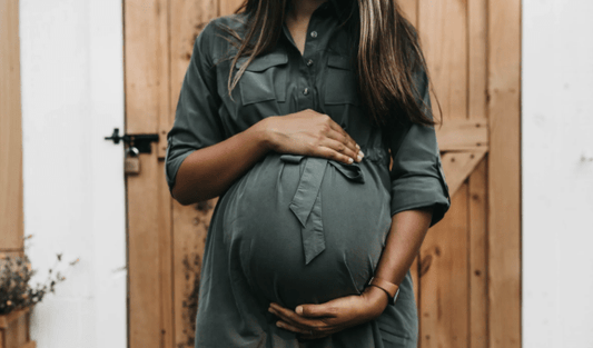 Pregnancy and Dandruff - What's The Connection? A Physician Explains